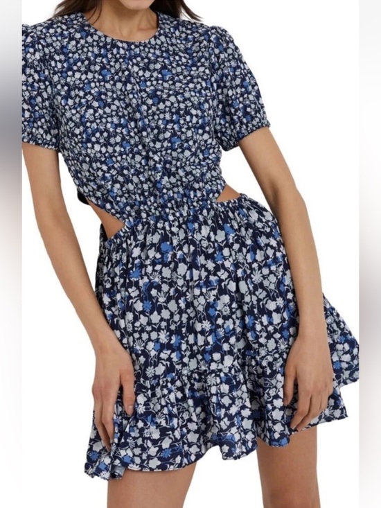 French Connection Dresses & Skirts - French Connection Bethany Verona Crepe Floral Cutout Mini Dress Size 4